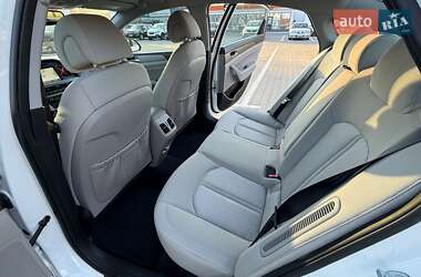 Седан Hyundai Sonata 2015 в 