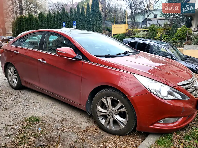 Hyundai Sonata