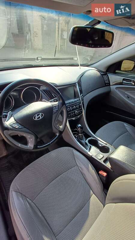 Седан Hyundai Sonata 2014 в Харкові