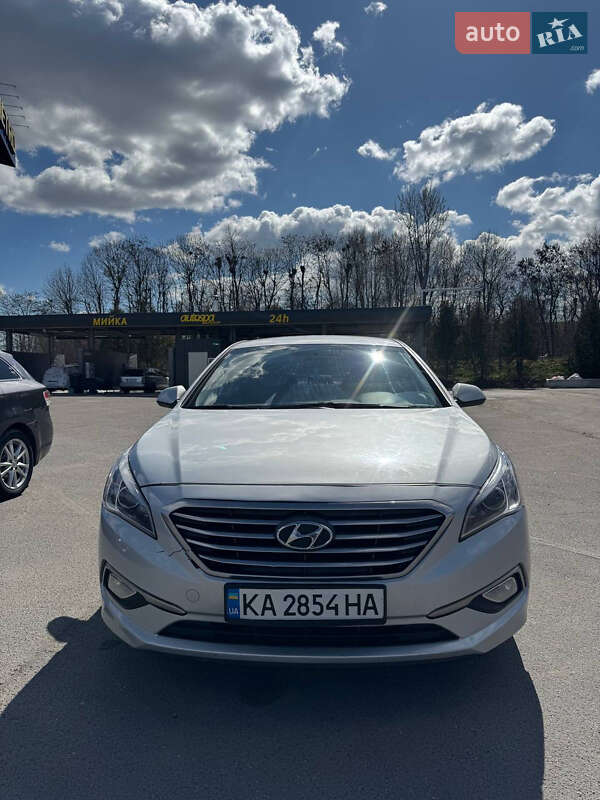 Седан Hyundai Sonata 2016 в Львове