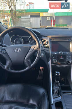 Седан Hyundai Sonata 2013 в 