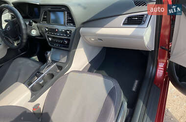 Седан Hyundai Sonata 2015 в 