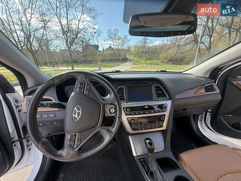 Седан Hyundai Sonata 2014 в Вишгороді