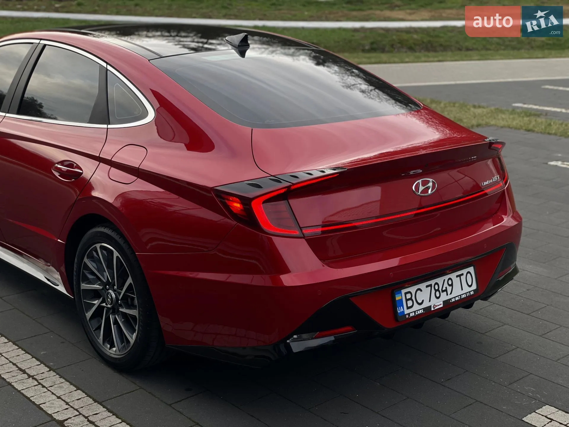 2020 Hyundai Sonata - мініатюра 16