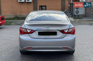 Седан Hyundai Sonata 2010 в 