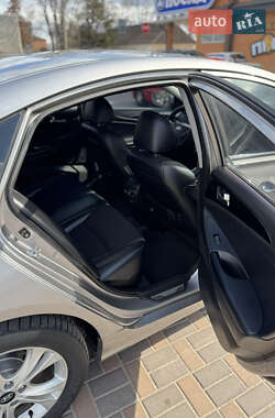 Седан Hyundai Sonata 2010 в 