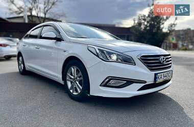 Седан Hyundai Sonata 2015 в 
