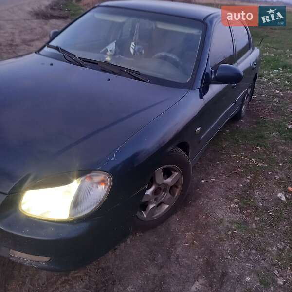 Седан Hyundai Sonata 2001 в Києві