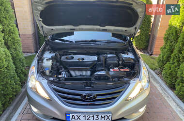 Седан Hyundai Sonata 2013 в 