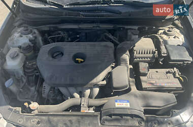 Седан Hyundai Sonata 2014 в 