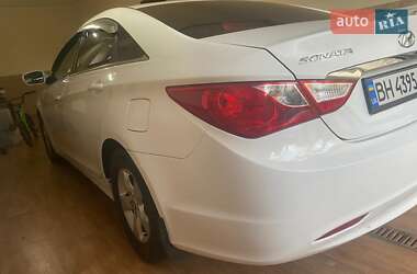 Седан Hyundai Sonata 2014 в 