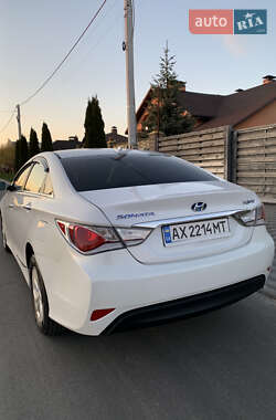 Седан Hyundai Sonata 2013 в 