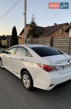 Седан Hyundai Sonata 2013 в 