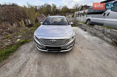 Седан Hyundai Sonata 2015 в 
