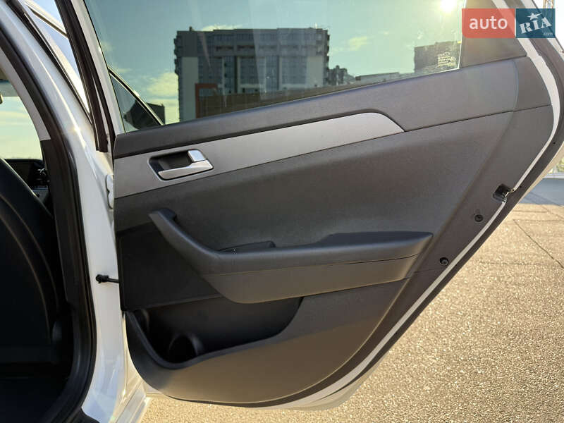 Седан Hyundai Sonata 2018 в Киеве