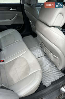 Седан Hyundai Sonata 2015 в Умани