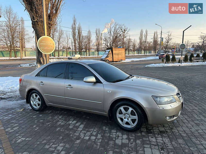 Hyundai Sonata 2007