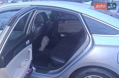 Седан Hyundai Sonata 2015 в 