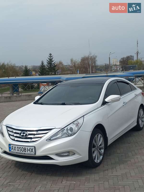 Седан Hyundai Sonata 2011 в 