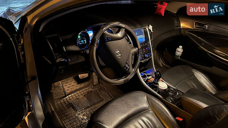 Седан Hyundai Sonata 2013 в Одессе