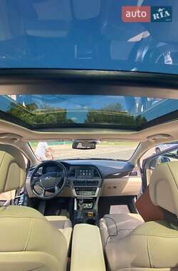 Седан Hyundai Sonata 2015 в 