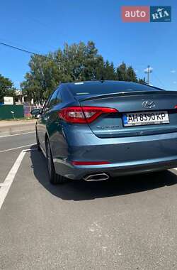 Седан Hyundai Sonata 2015 в 