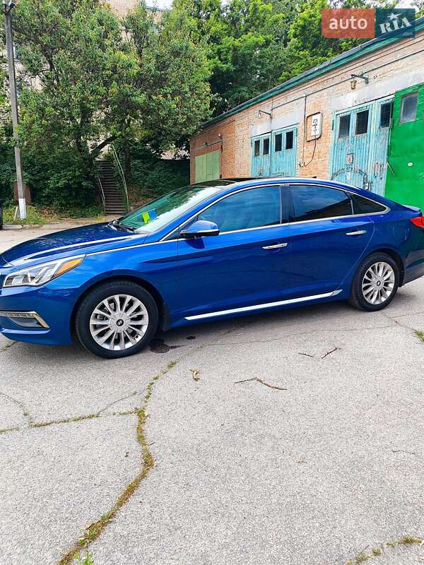 Седан Hyundai Sonata 2015 в Кропивницком