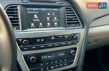 Седан Hyundai Sonata 2017 в 