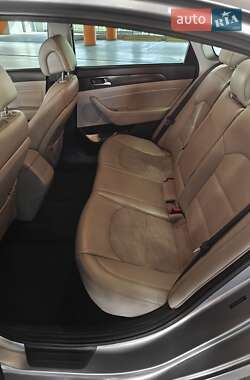 Седан Hyundai Sonata 2015 в 