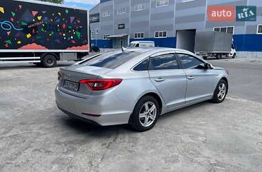 Седан Hyundai Sonata 2015 в 