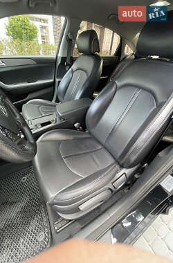 Седан Hyundai Sonata 2014 в 