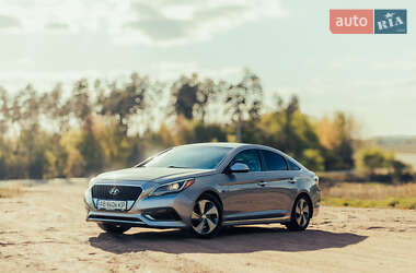Седан Hyundai Sonata 2016 в Житомирі