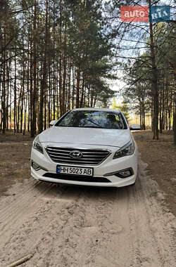Седан Hyundai Sonata 2015 в 
