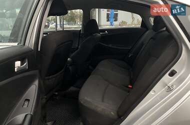Седан Hyundai Sonata 2012 в 
