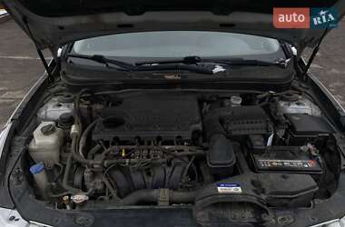 Седан Hyundai Sonata 2012 в 