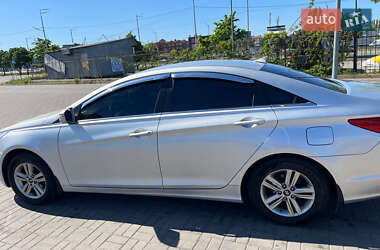 Седан Hyundai Sonata 2013 в 