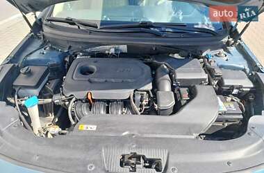 Седан Hyundai Sonata 2015 в 