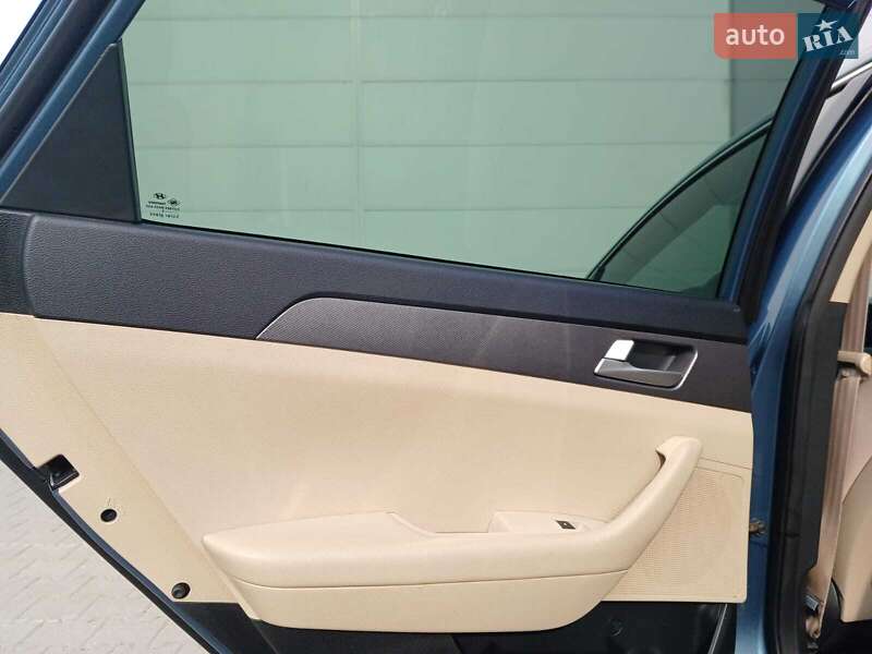 Седан Hyundai Sonata 2015 в Киеве