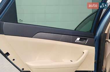 Седан Hyundai Sonata 2015 в 