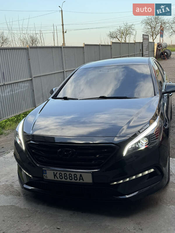 Седан Hyundai Sonata 2015 в Одессе