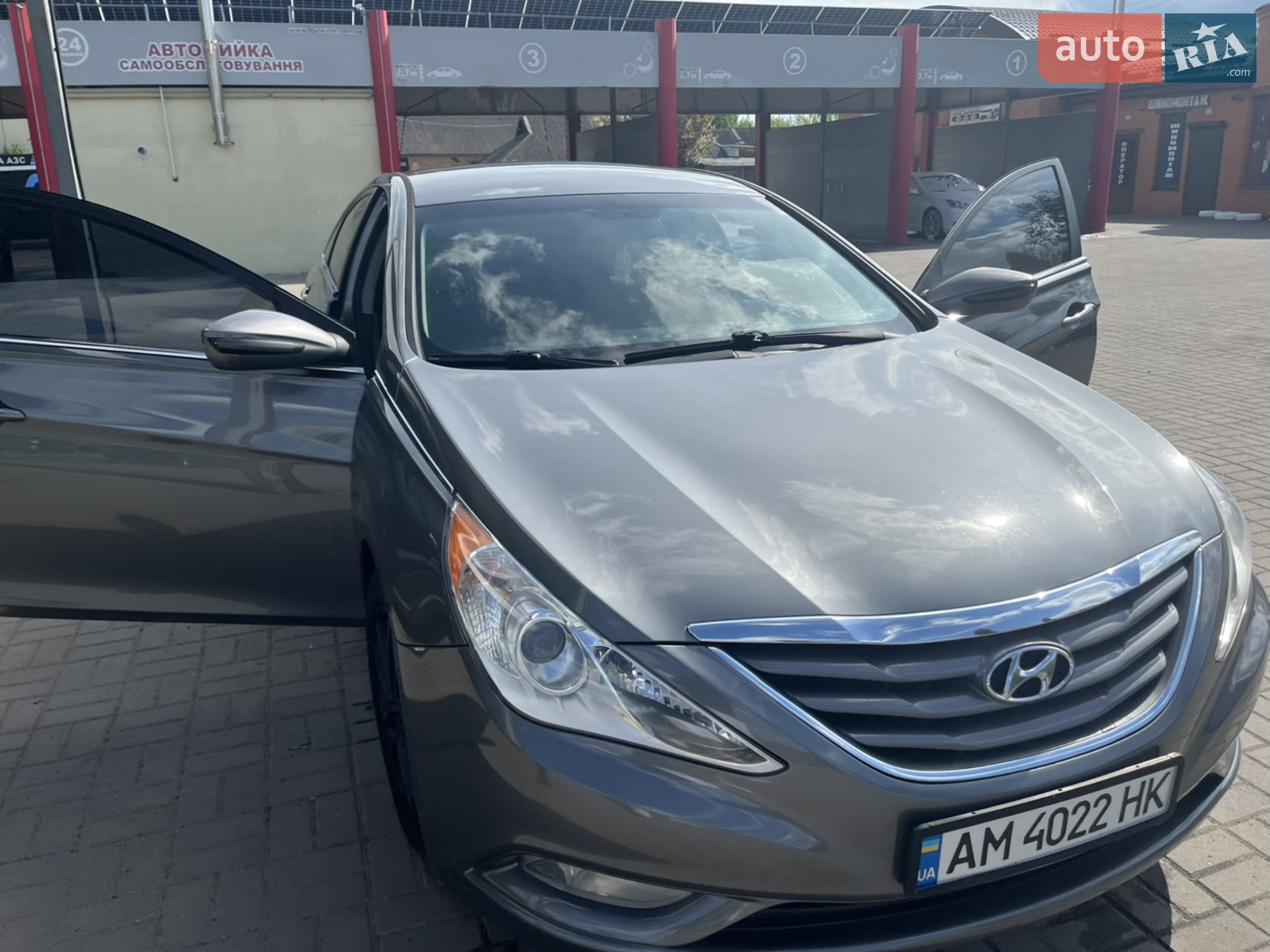 2013 Hyundai Sonata - мініатюра 26