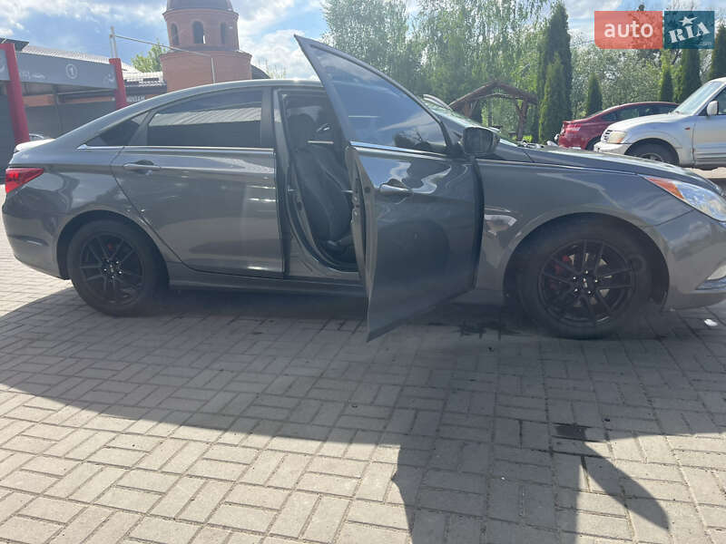 Седан Hyundai Sonata 2013 в Василькове