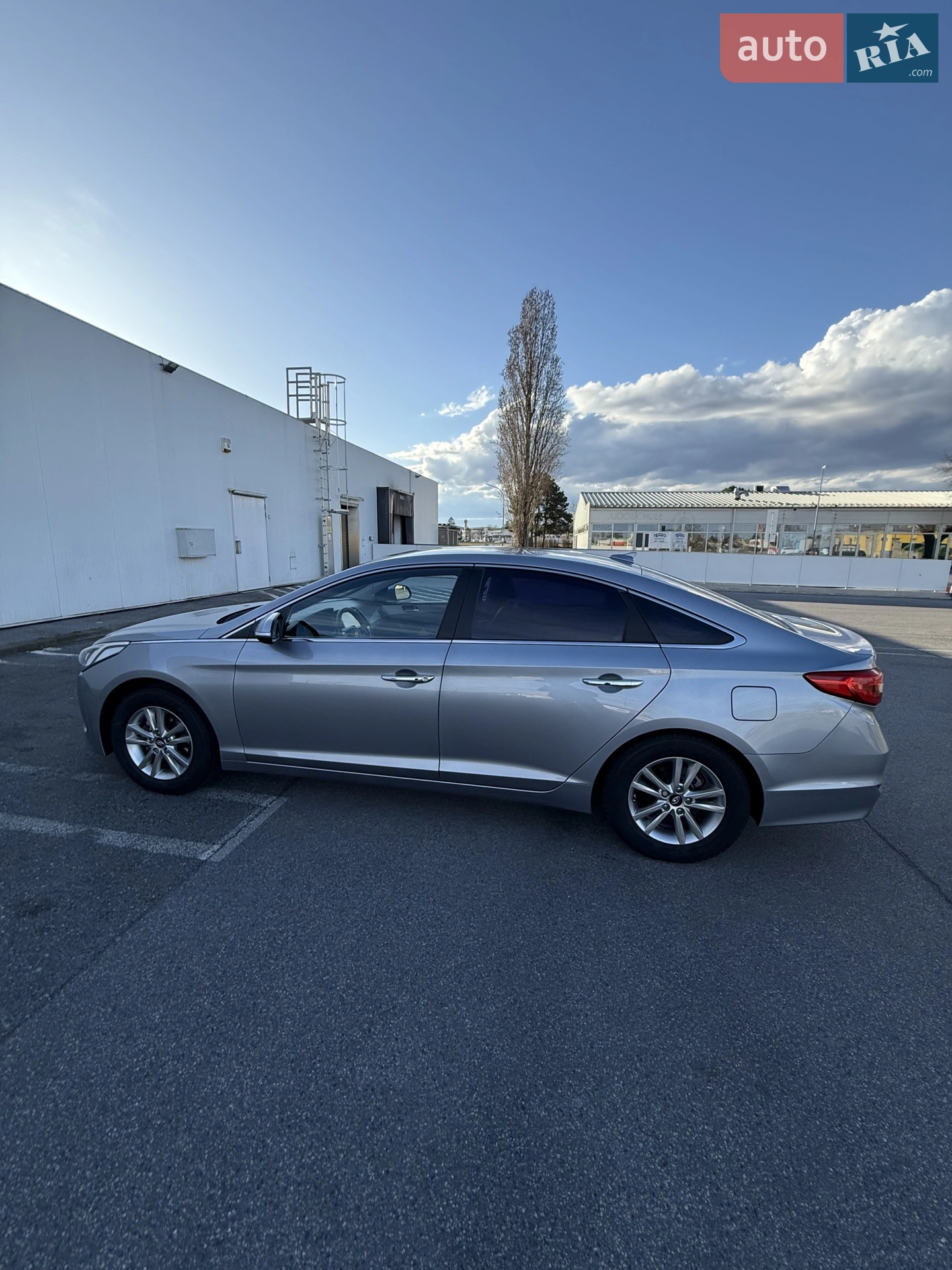 2015 Hyundai Sonata - мініатюра 10