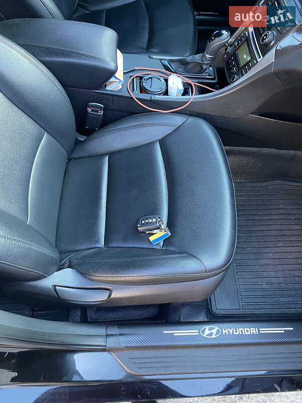 Седан Hyundai Sonata 2012 в Києві