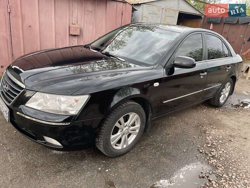 Седан Hyundai Sonata 2010 в 