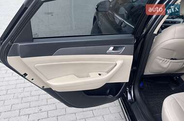 Седан Hyundai Sonata 2016 в 