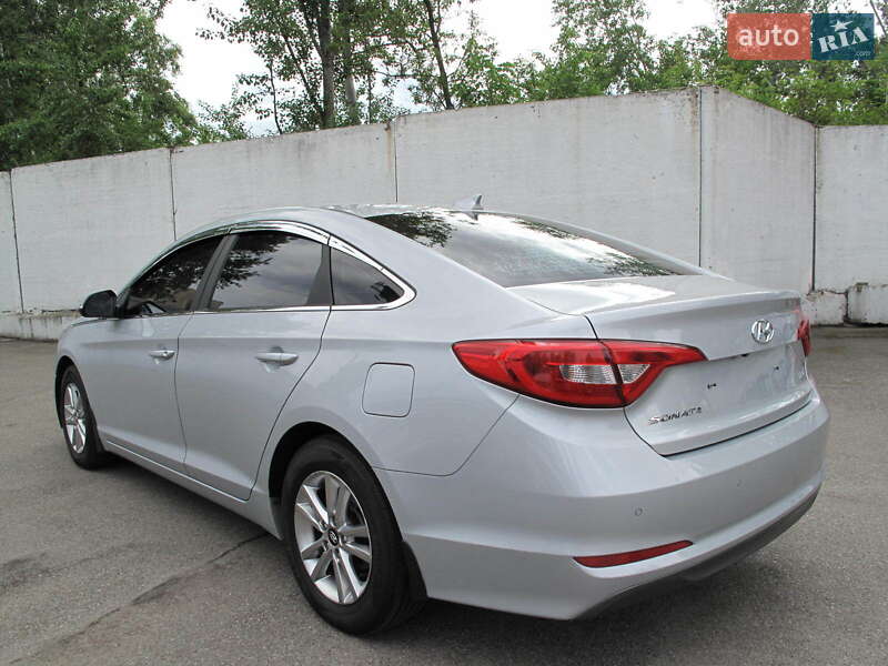 Седан Hyundai Sonata 2016 в Киеве