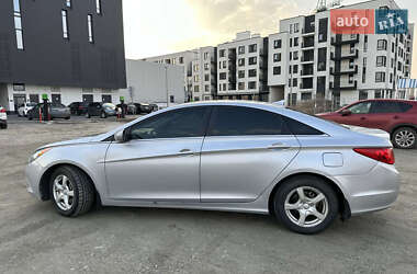 Седан Hyundai Sonata 2013 в 