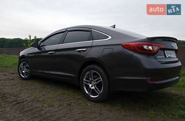 Седан Hyundai Sonata 2017 в Сумах