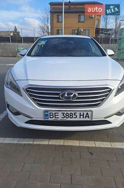 Седан Hyundai Sonata 2016 в Первомайську